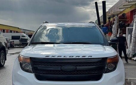 Ford Explorer VI, 2013 год, 2 000 000 рублей, 4 фотография