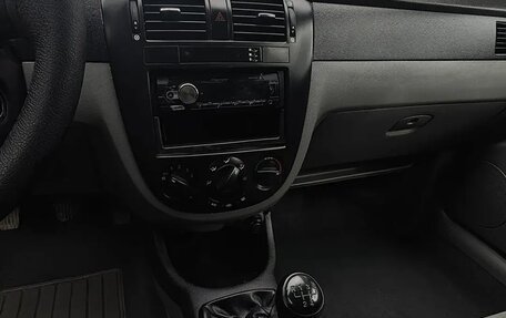 Daewoo Gentra II, 2013 год, 670 000 рублей, 24 фотография