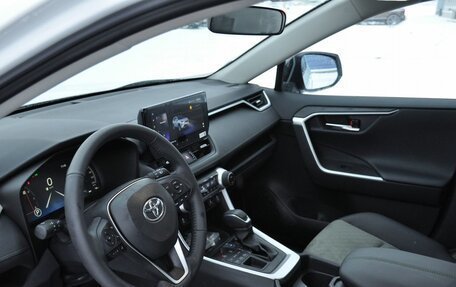 Toyota RAV4, 2025 год, 4 550 000 рублей, 11 фотография