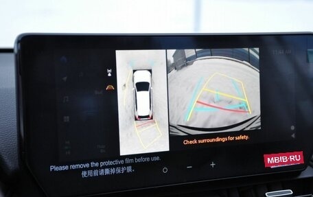 Toyota RAV4, 2025 год, 4 550 000 рублей, 16 фотография