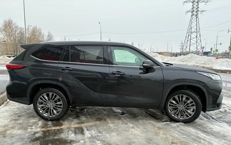 Toyota Highlander, 2026 год, 6 050 000 рублей, 2 фотография