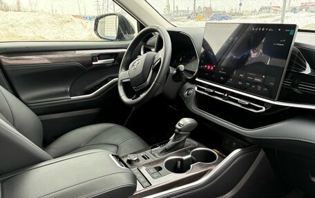 Toyota Highlander, 2026 год, 6 050 000 рублей, 19 фотография