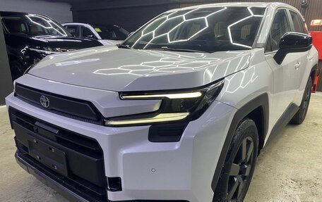 Toyota RAV4, 2025 год, 4 900 000 рублей, 6 фотография