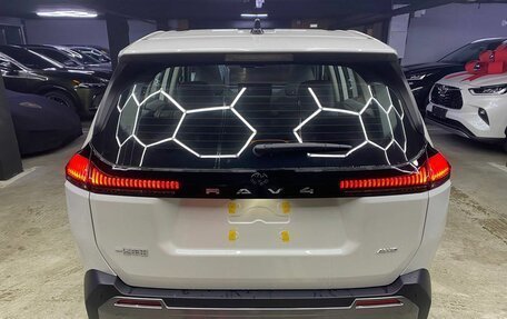 Toyota RAV4, 2025 год, 4 900 000 рублей, 5 фотография