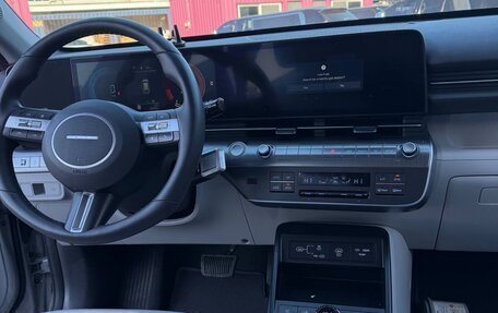 Hyundai Kona, 2024 год, 2 690 000 рублей, 8 фотография