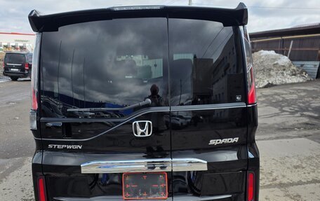 Honda Stepwgn IV, 2020 год, 2 400 000 рублей, 5 фотография