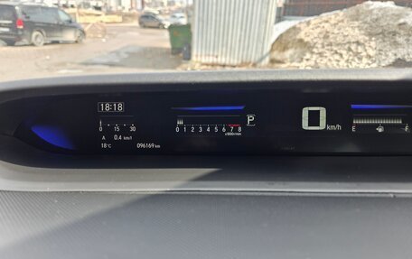 Honda Stepwgn IV, 2020 год, 2 400 000 рублей, 10 фотография