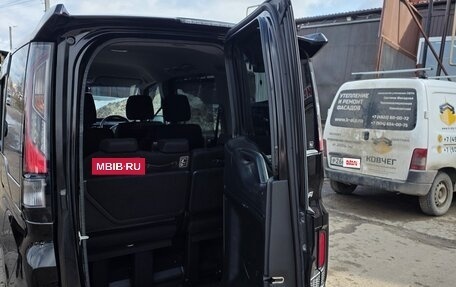 Honda Stepwgn IV, 2020 год, 2 400 000 рублей, 6 фотография