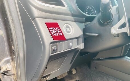 Mitsubishi L200 IV рестайлинг, 2022 год, 3 800 000 рублей, 8 фотография