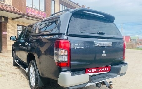 Mitsubishi L200 IV рестайлинг, 2022 год, 3 800 000 рублей, 6 фотография