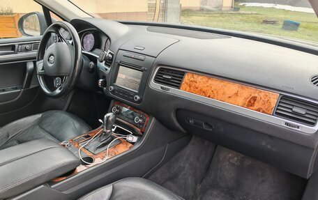 Volkswagen Touareg III, 2012 год, 1 700 000 рублей, 5 фотография