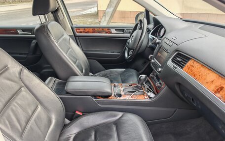 Volkswagen Touareg III, 2012 год, 1 700 000 рублей, 6 фотография