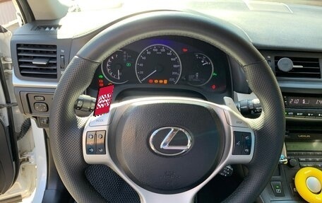 Lexus CT I рестайлинг, 2012 год, 1 499 000 рублей, 13 фотография