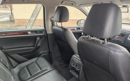 Volkswagen Touareg III, 2012 год, 1 700 000 рублей, 8 фотография