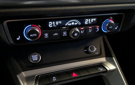 Audi Q3, 2019 год, 2 700 000 рублей, 26 фотография