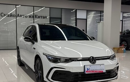 Volkswagen Golf VIII, 2022 год, 1 502 000 рублей, 2 фотография