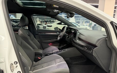 Volkswagen Golf VIII, 2022 год, 1 502 000 рублей, 9 фотография