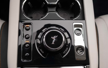 Rolls-Royce Cullinan, 2026 год, 66 500 000 рублей, 17 фотография