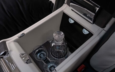 Rolls-Royce Cullinan, 2026 год, 66 500 000 рублей, 39 фотография