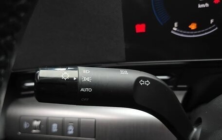 Hyundai Kona, 2024 год, 2 698 000 рублей, 18 фотография