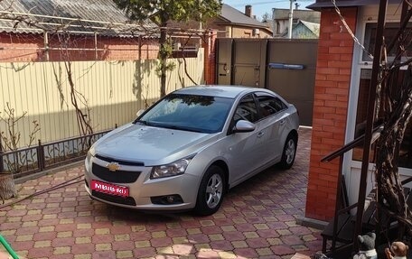 Chevrolet Cruze II, 2011 год, 890 000 рублей, 1 фотография