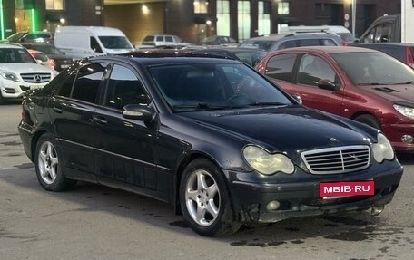 Mercedes-Benz C-Класс, 2003 год, 255 000 рублей, 1 фотография