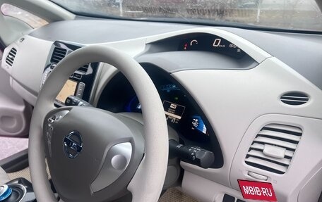 Nissan Leaf I, 2011 год, 587 000 рублей, 7 фотография