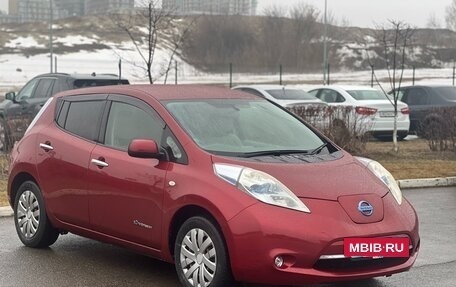 Nissan Leaf I, 2011 год, 587 000 рублей, 2 фотография