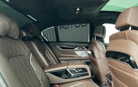 BMW 7 серия, 2019 год, 6 490 000 рублей, 15 фотография