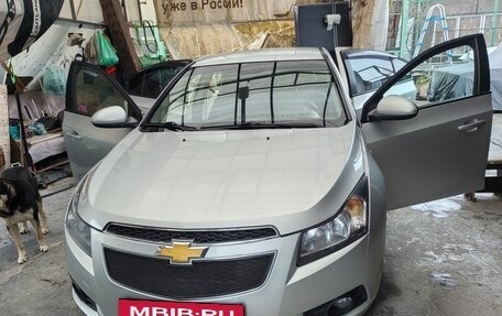 Chevrolet Cruze II, 2011 год, 890 000 рублей, 6 фотография