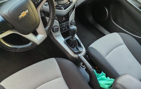 Chevrolet Cruze II, 2011 год, 890 000 рублей, 23 фотография