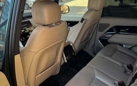 Land Rover Range Rover IV рестайлинг, 2023 год, 18 890 000 рублей, 15 фотография