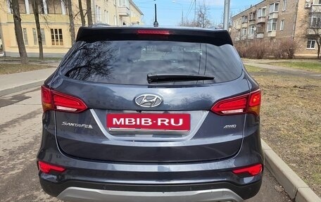 Hyundai Santa Fe III рестайлинг, 2016 год, 2 000 000 рублей, 13 фотография