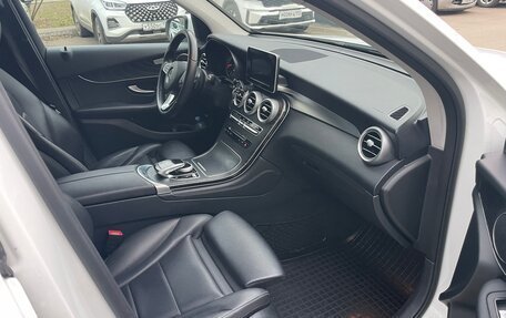 Mercedes-Benz GLC, 2018 год, 3 000 000 рублей, 15 фотография