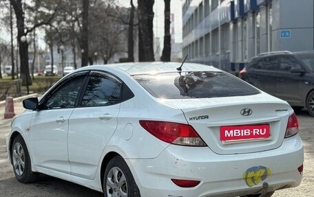 Hyundai Solaris II рестайлинг, 2013 год, 335 000 рублей, 2 фотография