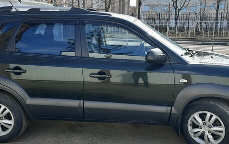 Hyundai Tucson III, 2008 год, 780 000 рублей, 4 фотография