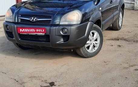 Hyundai Tucson III, 2008 год, 780 000 рублей, 2 фотография