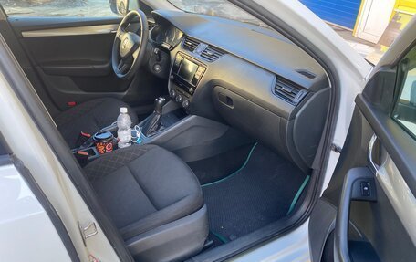 Skoda Octavia, 2017 год, 775 000 рублей, 9 фотография