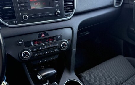 KIA Sportage IV рестайлинг, 2018 год, 2 357 000 рублей, 13 фотография