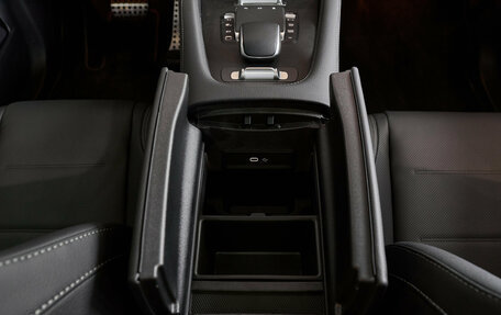 Mercedes-Benz GLE, 2025 год, 14 700 000 рублей, 21 фотография