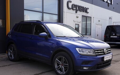 Volkswagen Tiguan II, 2020 год, 2 481 000 рублей, 3 фотография