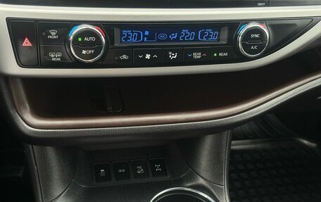 Toyota Highlander III, 2019 год, 3 749 000 рублей, 16 фотография