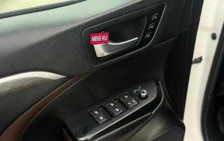 Toyota Highlander III, 2019 год, 3 749 000 рублей, 18 фотография