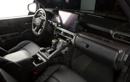 Toyota Tacoma, 2025 год, 10 098 000 рублей, 14 фотография