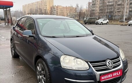 Volkswagen Jetta VI, 2009 год, 450 000 рублей, 1 фотография
