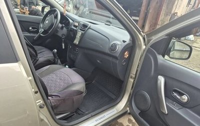 Renault Sandero II рестайлинг, 2017 год, 990 000 рублей, 1 фотография