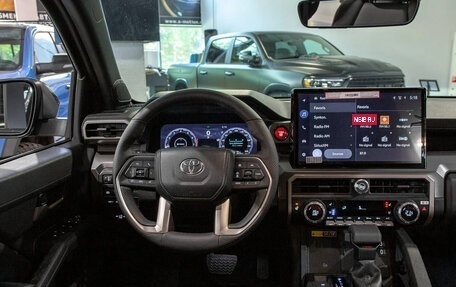 Toyota Tacoma, 2025 год, 10 098 000 рублей, 18 фотография