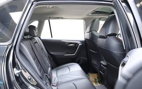 Toyota RAV4, 2022 год, 2 400 000 рублей, 15 фотография