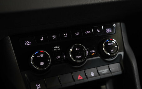 Skoda Karoq I, 2021 год, 2 389 000 рублей, 15 фотография