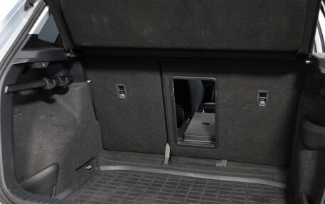 Skoda Karoq I, 2021 год, 2 389 000 рублей, 25 фотография